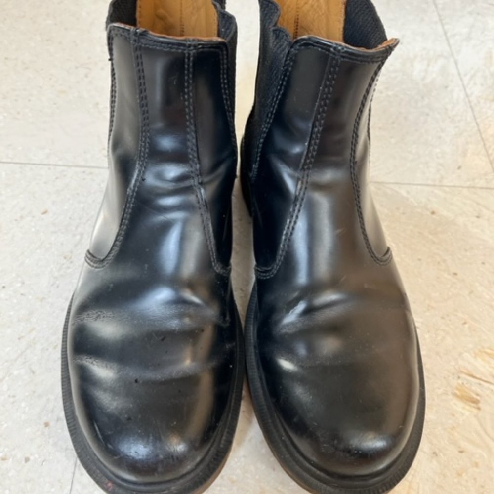 Dr. Martens Boots Womens Size 8/39 Chelsea Boot 2976 Black Nappa Leather Slip On